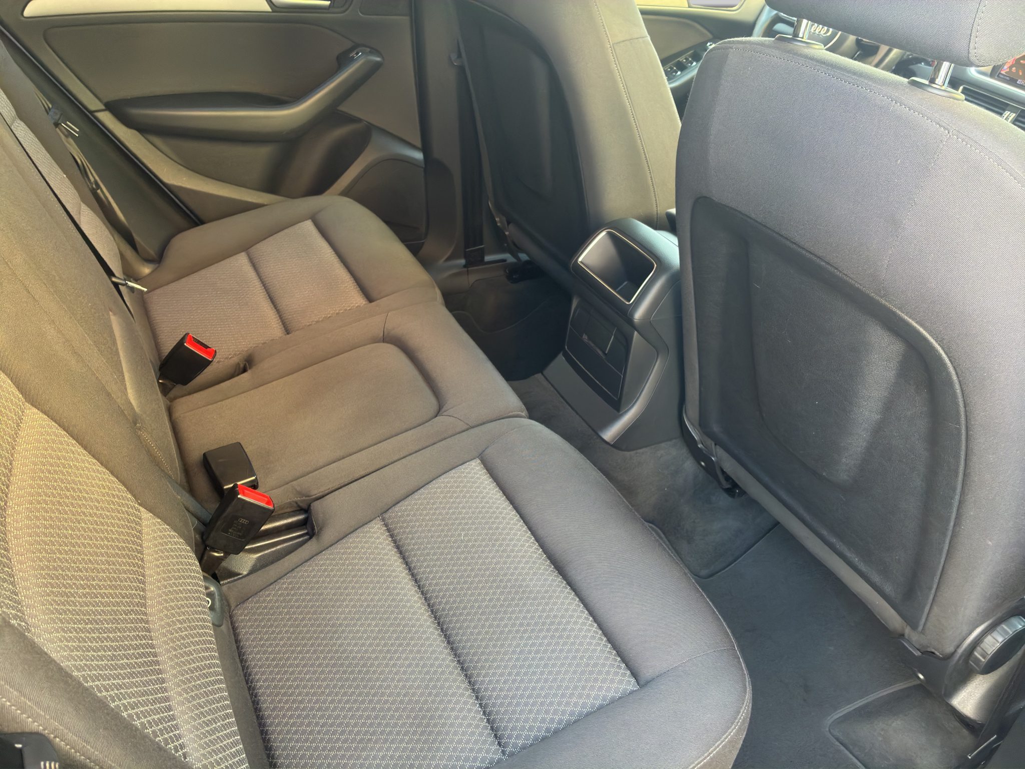 AUDIQ5DIESELNAVI_12_converted